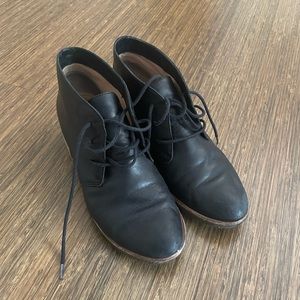 Clark’s Black Boots size 10